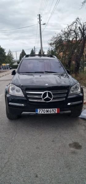 Снимка Mercedes-Benz GL 550