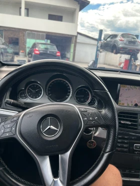 Mercedes-Benz E 220 - 9500 € - 13653197 12 | Car24.bg Mercedes-Benz E 220 - 9500 € - 13653197 12
