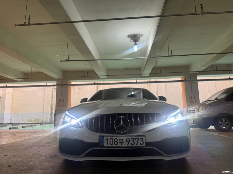 Mercedes-Benz C 63 AMG S * HEAD UP * 360 CAM * 48000KM * - 39600 € / 77450.87 лв. - 91679217 1 | Car24.bg Mercedes-Benz C 63 AMG S * HEAD UP * 360 CAM * 48000KM * - 39600 € / 77450.87 лв. - 91679217 1