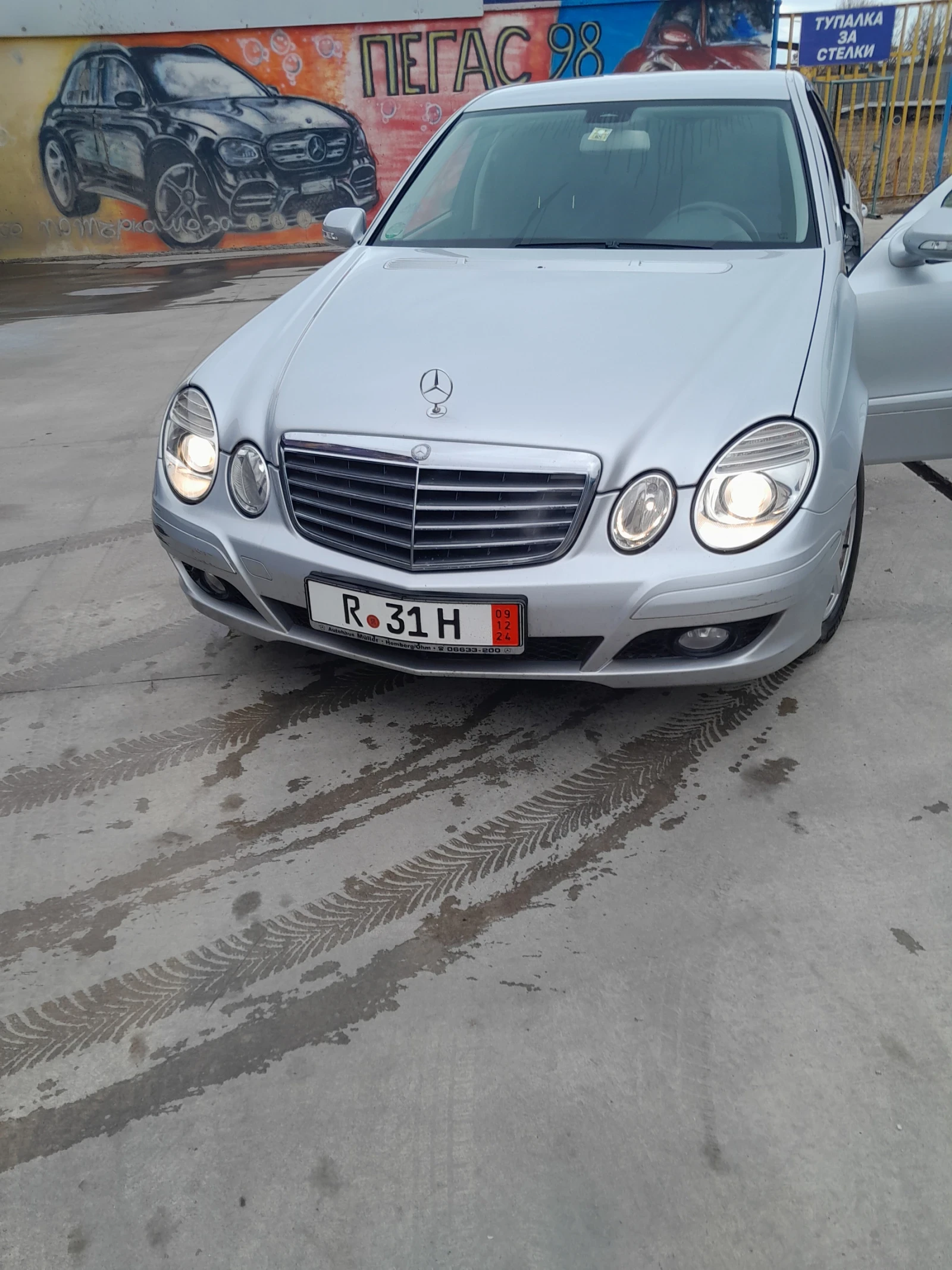 Mercedes-Benz E 220 undefined | Auto.bg — изображение 1 Mercedes-Benz E 220 undefined | Auto.bg — изображение 1