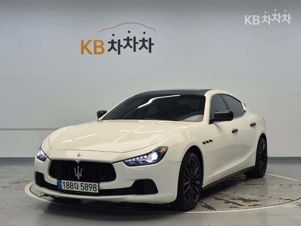 Maserati Ghibli S 3.0 V6 SPORT+ FULL | Auto.bg — изображение 1 Maserati Ghibli S 3.0 V6 SPORT+ FULL | Auto.bg — изображение 1