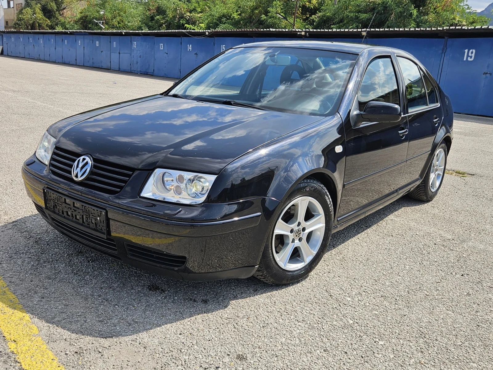 VW Bora 1.9 TDI 116* Xenon* Recaro | Auto.bg — изображение 1 VW Bora 1.9 TDI 116* Xenon* Recaro | Auto.bg — изображение 1