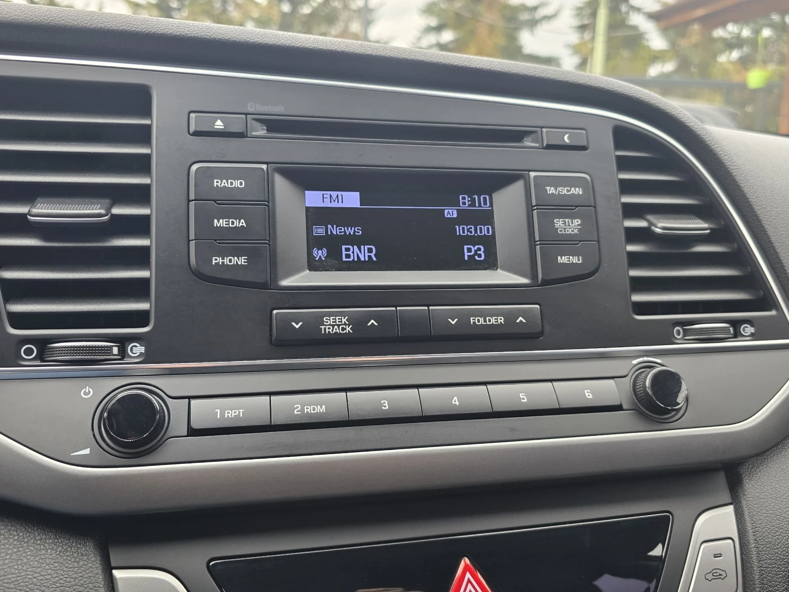 Hyundai Elantra 1.6i/LPG/Лизинг - изображение 10 | Auto.bg Hyundai Elantra 1.6i/LPG/Лизинг - изображение 10