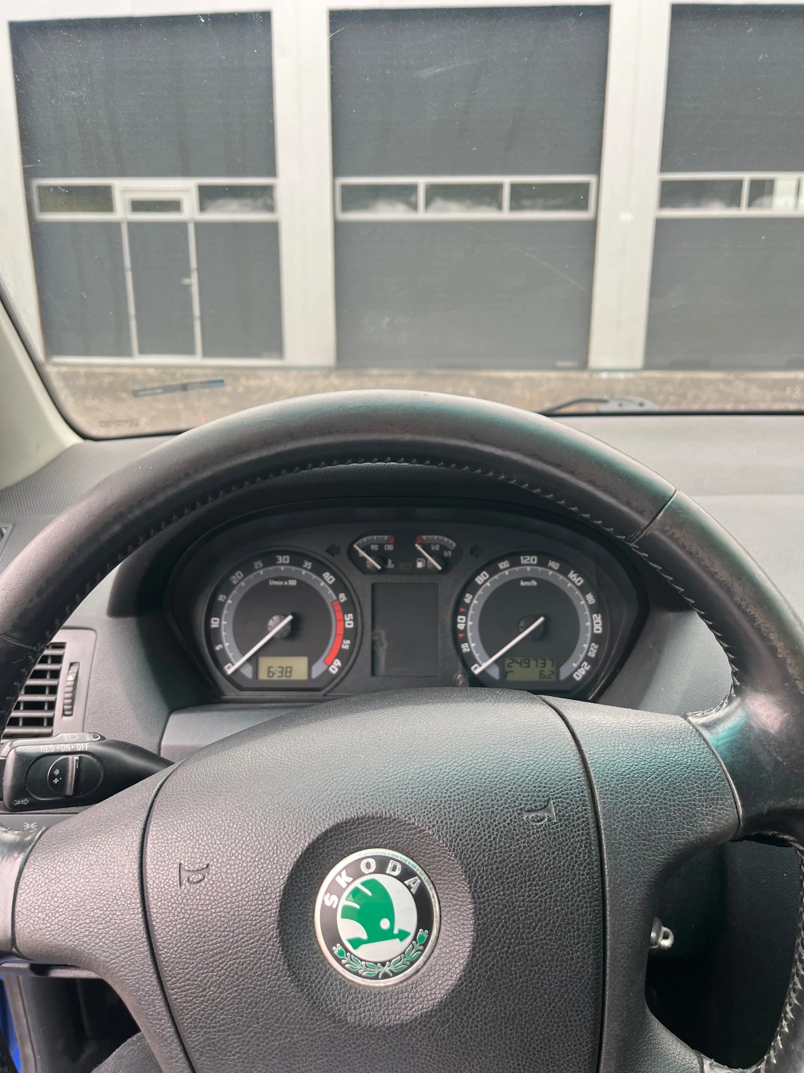 Skoda Fabia 1.9TDI - изображение 5 | Auto.bg Skoda Fabia 1.9TDI - изображение 5