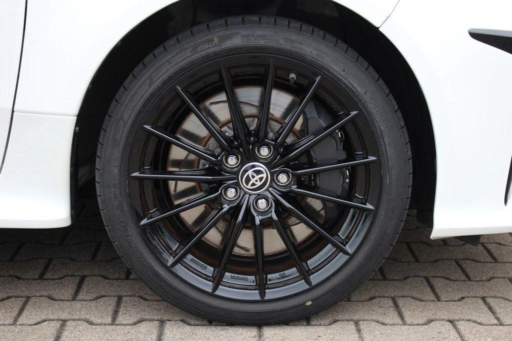 Toyota Yaris GR-FOUR LED CAMERA KEYLESS ACC - изображение 5 | Auto.bg Toyota Yaris GR-FOUR LED CAMERA KEYLESS ACC - изображение 5