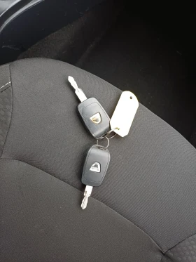 Dacia Duster - 9900 € / 19362.72 лв. - 57150711 14 | Car24.bg Dacia Duster - 9900 € / 19362.72 лв. - 57150711 14