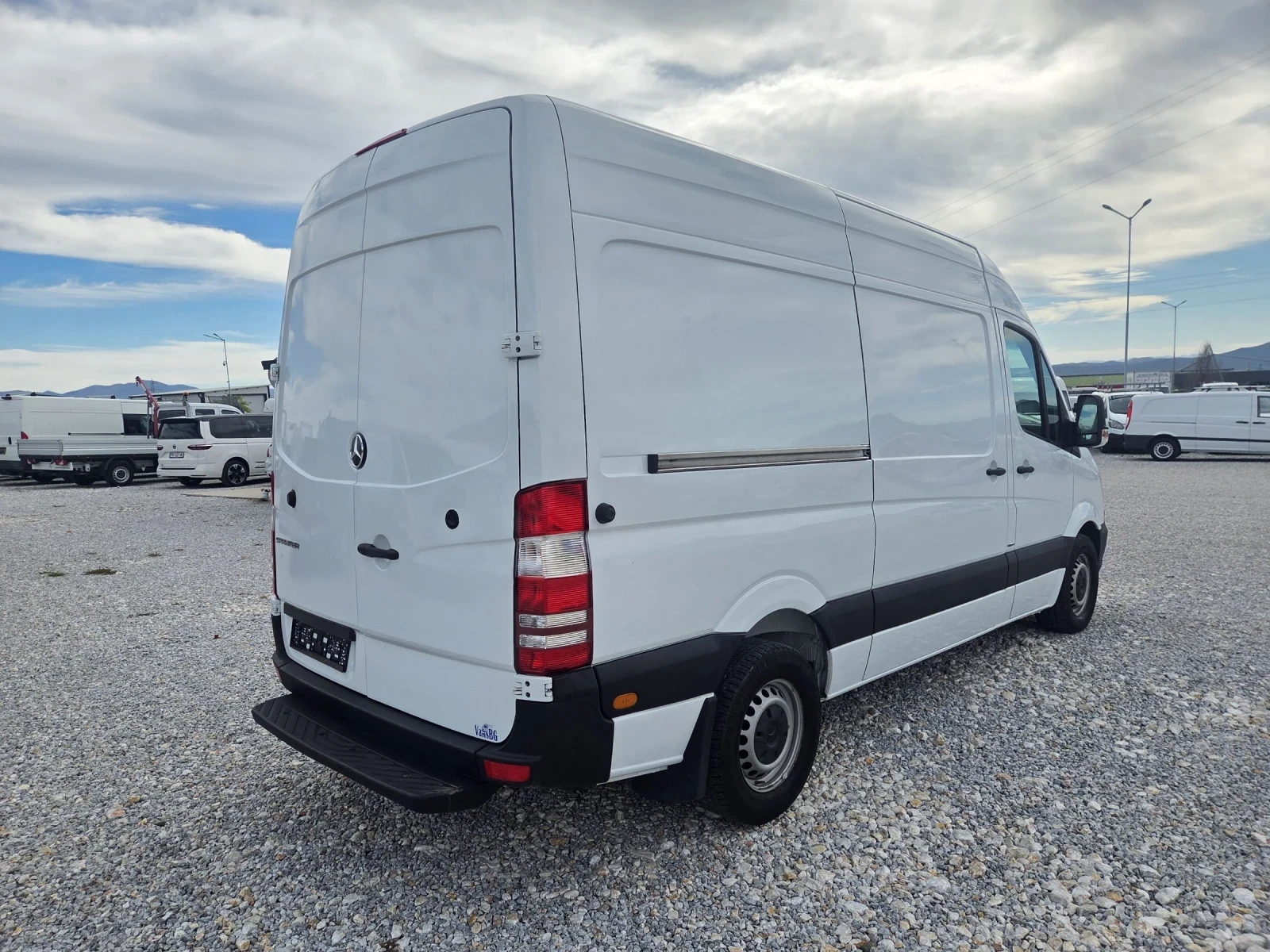 Mercedes-Benz Sprinter 316 CDI, ХЛАДИЛЕН, Темпомат, Климатик - изображение 5 | Auto.bg Mercedes-Benz Sprinter 316 CDI, ХЛАДИЛЕН, Темпомат, Климатик - изображение 5