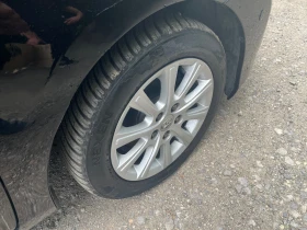 Toyota Auris 1.4 D4D - 6800 € / 13299.64 лв. - 68021793 16 | Car24.bg Toyota Auris 1.4 D4D - 6800 € / 13299.64 лв. - 68021793 16