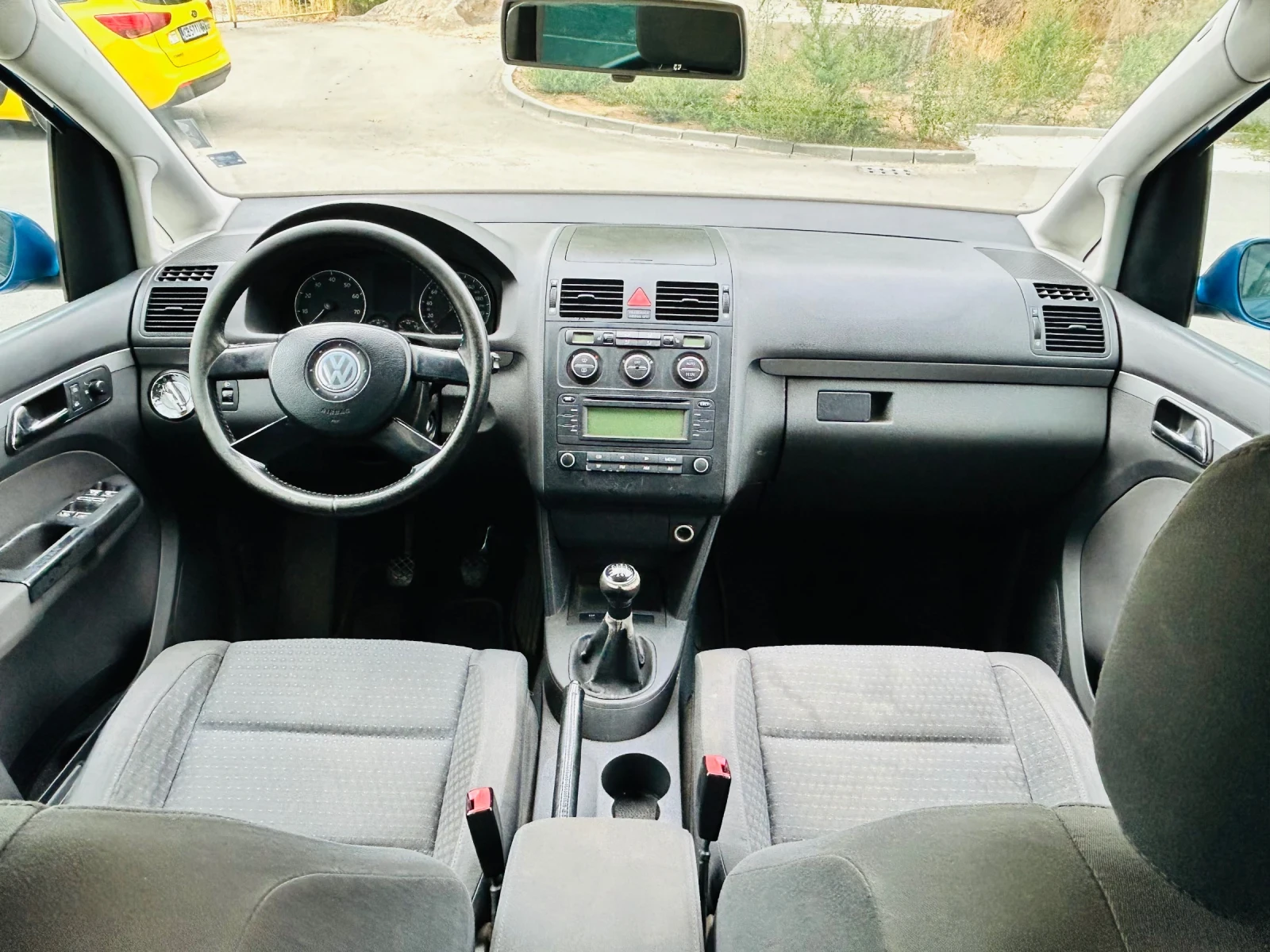 VW Touran  - изображение 9 | Auto.bg VW Touran  - изображение 9