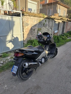 Yamaha T-max 500 куб.см | Auto.bg — изображение 4 Yamaha T-max 500 куб.см | Auto.bg — изображение 4