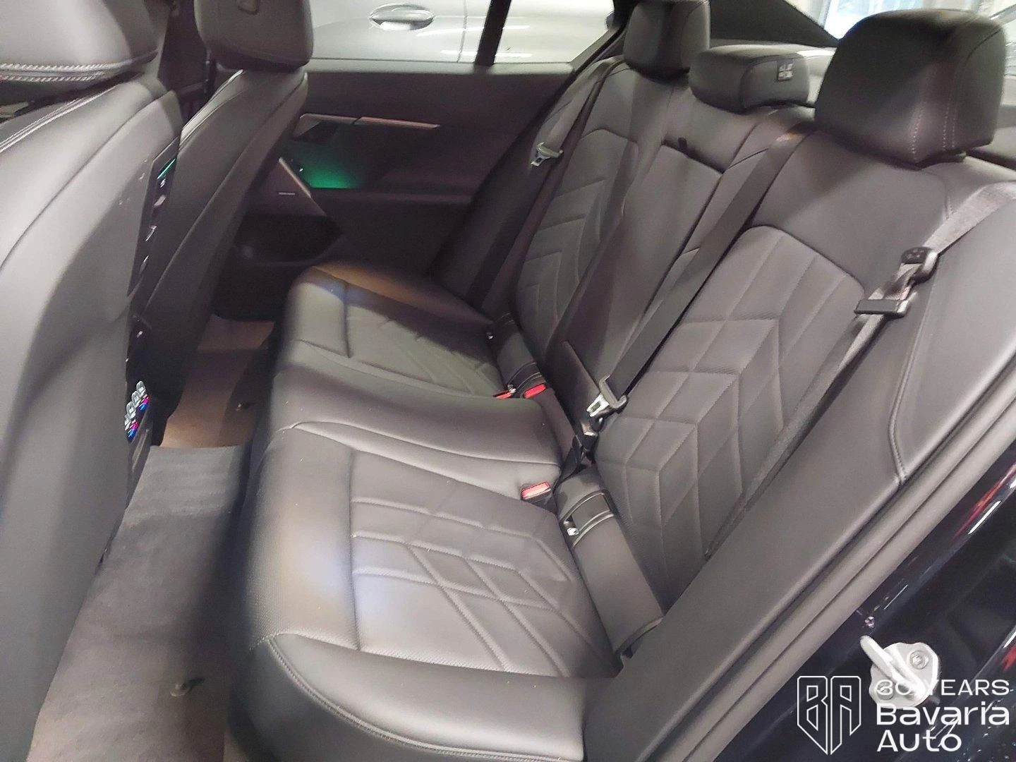 BMW 520 d M Sport Paket Steptronic - изображение 8 | Auto.bg BMW 520 d M Sport Paket Steptronic - изображение 8