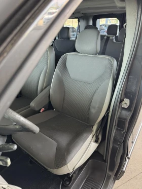 Opel Vivaro 2.0CDTI* 115ps* 9места* 6ск* КЛИМАТИК* ПАРКТРОНИК | Auto.bg — изображение 11 Opel Vivaro 2.0CDTI* 115ps* 9места* 6ск* КЛИМАТИК* ПАРКТРОНИК | Auto.bg — изображение 11