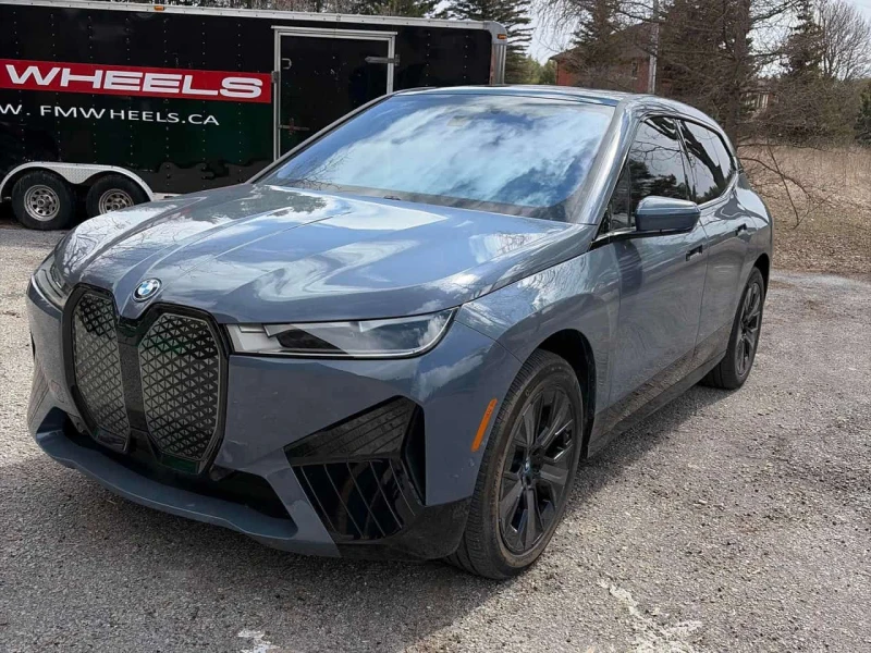 BMW iX * xDrive40 * 360 * 2 КЛЮЧА * ПОДГРЕВИ * ПАНОРАМА - 40300 € / 78819.95 лв. - 77736149 1 | Car24.bg BMW iX * xDrive40 * 360 * 2 КЛЮЧА * ПОДГРЕВИ * ПАНОРАМА - 40300 € / 78819.95 лв. - 77736149 1