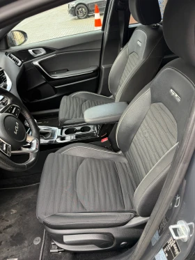 Kia Ceed GT-Line MHEV 7AT DIGITAL - 18900 € / 36965.19 лв. - 16982069 12 | Car24.bg Kia Ceed GT-Line MHEV 7AT DIGITAL - 18900 € / 36965.19 лв. - 16982069 12