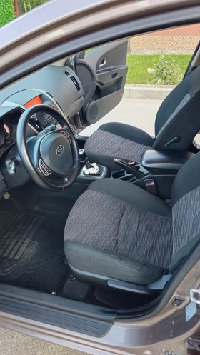 Kia Ceed 1, 6 CRDI, 116 - 3000 € / 5867.49 лв. - 97352260 4 | Car24.bg Kia Ceed 1, 6 CRDI, 116 - 3000 € / 5867.49 лв. - 97352260 4