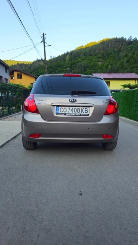 Kia Ceed 1, 6 CRDI, 116 - 3000 € / 5867.49 лв. - 97352260 15 | Car24.bg Kia Ceed 1, 6 CRDI, 116 - 3000 € / 5867.49 лв. - 97352260 15