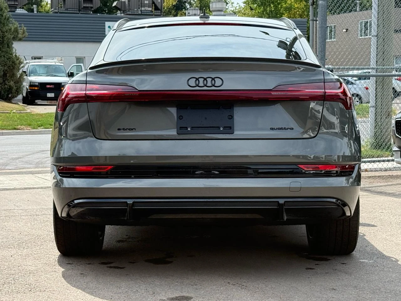Audi E-Tron Sportback / Technik / S-Line - изображение 4 | Auto.bg Audi E-Tron Sportback / Technik / S-Line - изображение 4