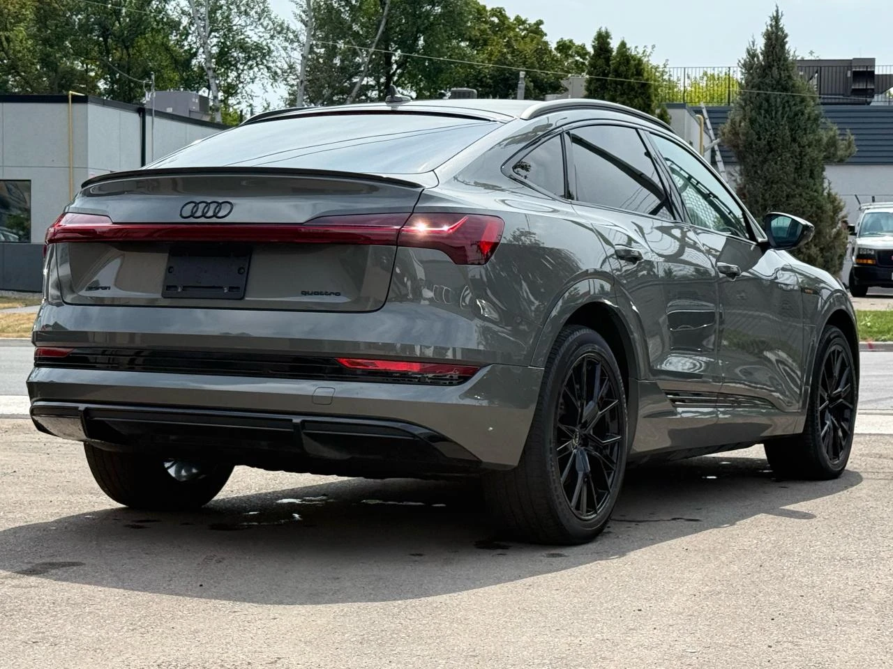 Audi E-Tron Sportback / Technik / S-Line - изображение 3 | Auto.bg Audi E-Tron Sportback / Technik / S-Line - изображение 3