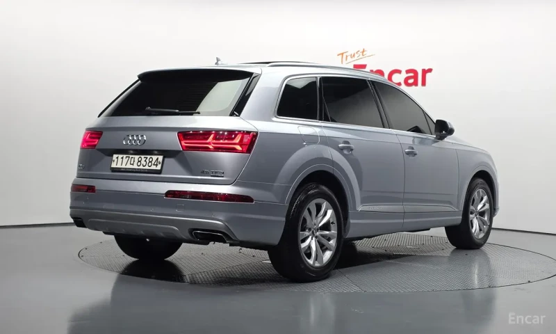 Audi Q7 45 TFSI* ПОДГРЕВ* ШИБИДАХ - 17600 € - 69533843 1 | Car24.bg Audi Q7 45 TFSI* ПОДГРЕВ* ШИБИДАХ - 17600 € - 69533843 1