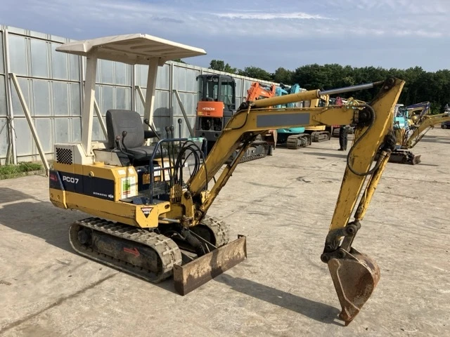 Багер Komatsu ВНОС 01.11.2025 - изображение 2 | Auto.bg Багер Komatsu ВНОС 01.11.2025 - изображение 2