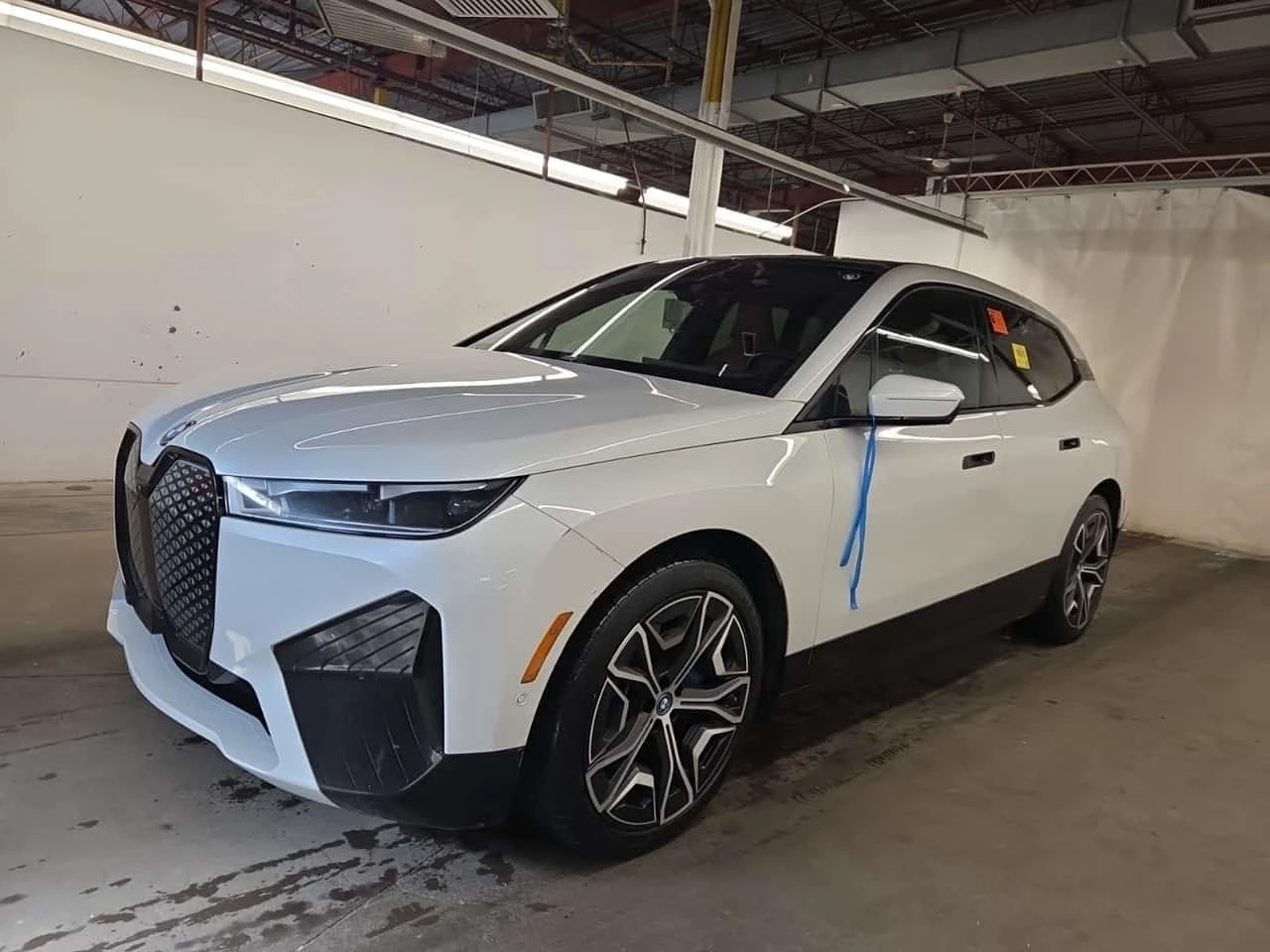 BMW iX * XDRIVE50 * АВТОКРЕДИТ БЕЗ ПЪРВОНАЧАЛНА ВНОСКА* | Auto.bg — изображение 1 BMW iX * XDRIVE50 * АВТОКРЕДИТ БЕЗ ПЪРВОНАЧАЛНА ВНОСКА* | Auto.bg — изображение 1