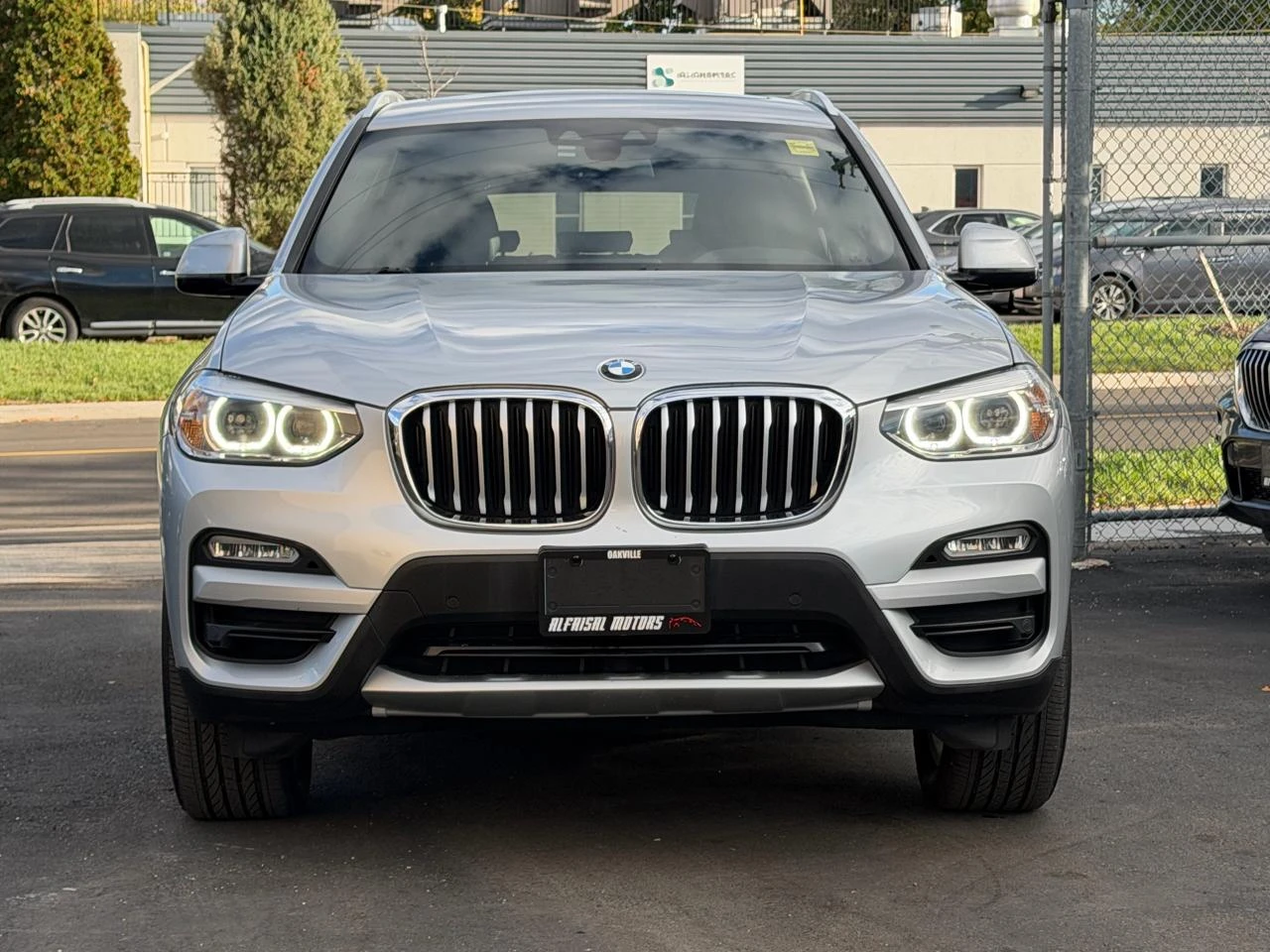 BMW X3 30i xDrive / PANO - изображение 2 | Auto.bg BMW X3 30i xDrive / PANO - изображение 2