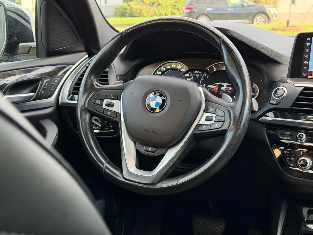 BMW X3 30i xDrive / PANO - изображение 9 | Auto.bg BMW X3 30i xDrive / PANO - изображение 9