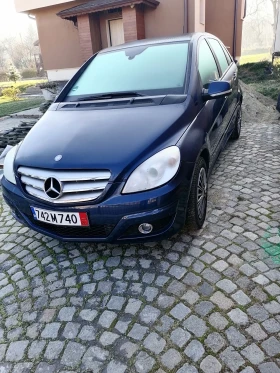 Снимка Mercedes-Benz B 180