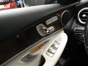 Mercedes-Benz C 300 * Refined Luxury Meets Sporty Performance * CARFAX | Auto.bg — изображение 12 Mercedes-Benz C 300 * Refined Luxury Meets Sporty Performance * CARFAX | Auto.bg — изображение 12
