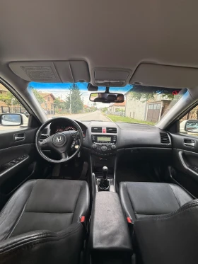 Honda Accord Facelift Sport 2.2 i-CTDi - 3800 € / 7432.15 лв. - 11493014 11 | Car24.bg Honda Accord Facelift Sport 2.2 i-CTDi - 3800 € / 7432.15 лв. - 11493014 11