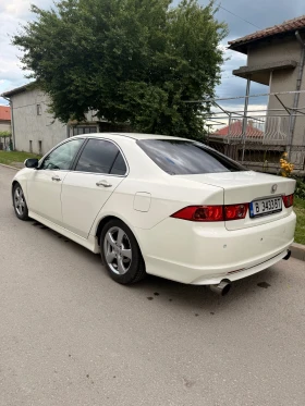 Honda Accord Facelift Sport 2.2 i-CTDi - 3800 € / 7432.15 лв. - 11493014 8 | Car24.bg Honda Accord Facelift Sport 2.2 i-CTDi - 3800 € / 7432.15 лв. - 11493014 8