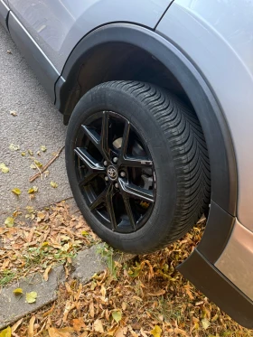 Toyota Rav4 undefined | Auto.bg — изображение 17 Toyota Rav4 undefined | Auto.bg — изображение 17