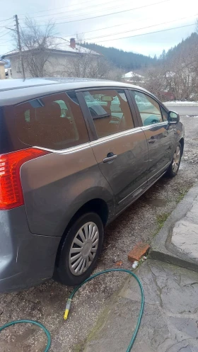 Peugeot 5008 2000HDI - 4400 € / 8605.65 лв. - 37877197 2 | Car24.bg Peugeot 5008 2000HDI - 4400 € / 8605.65 лв. - 37877197 2