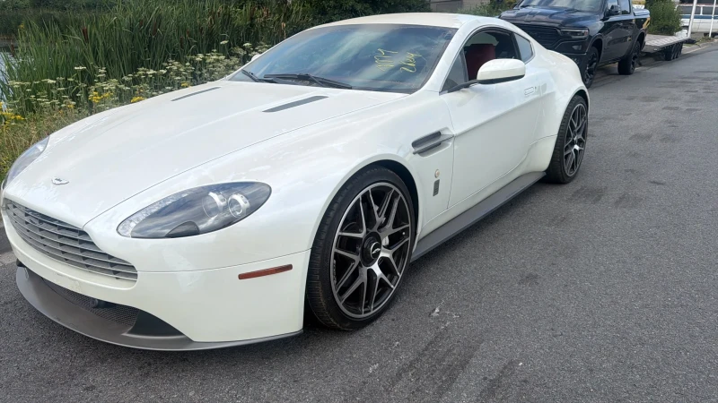 Aston Martin V8 Vantage - 52000 € / 101703.16 лв. - 82819286 1 | Car24.bg Aston Martin V8 Vantage - 52000 € / 101703.16 лв. - 82819286 1