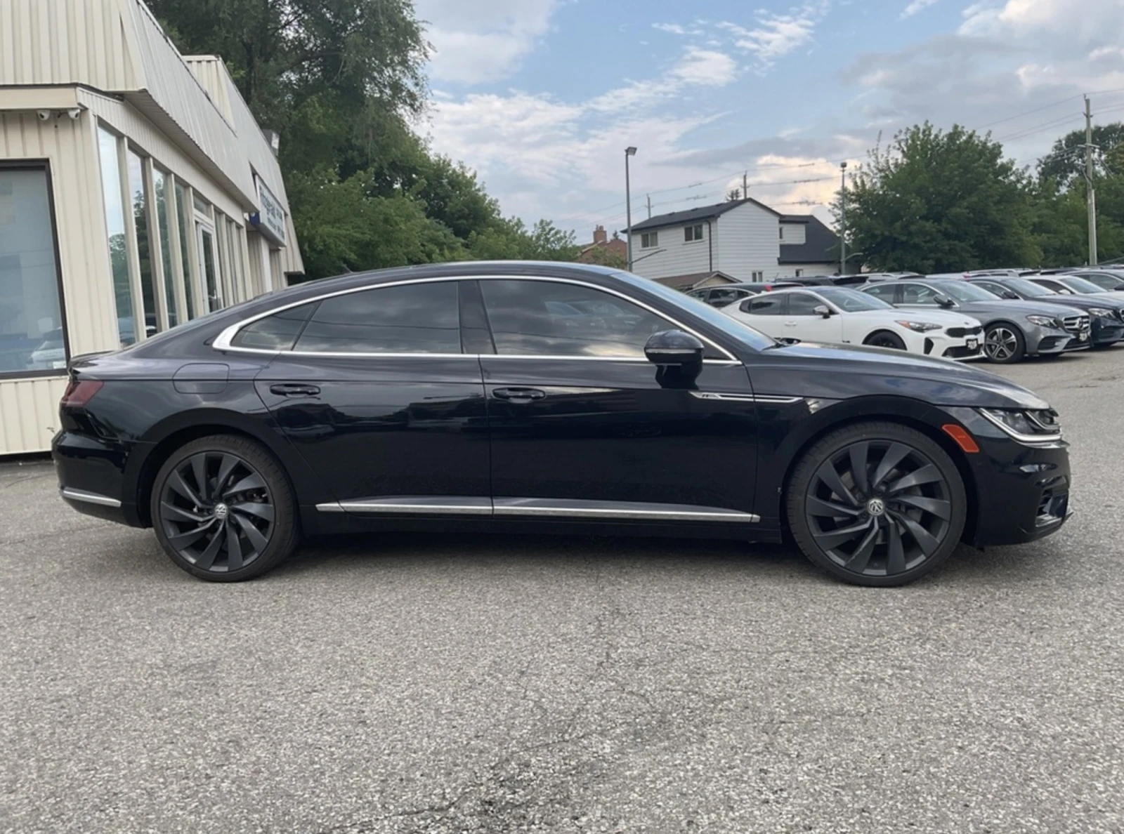 VW Arteon 2.0 TSI 4Motion ZF8 - изображение 8 | Auto.bg VW Arteon 2.0 TSI 4Motion ZF8 - изображение 8