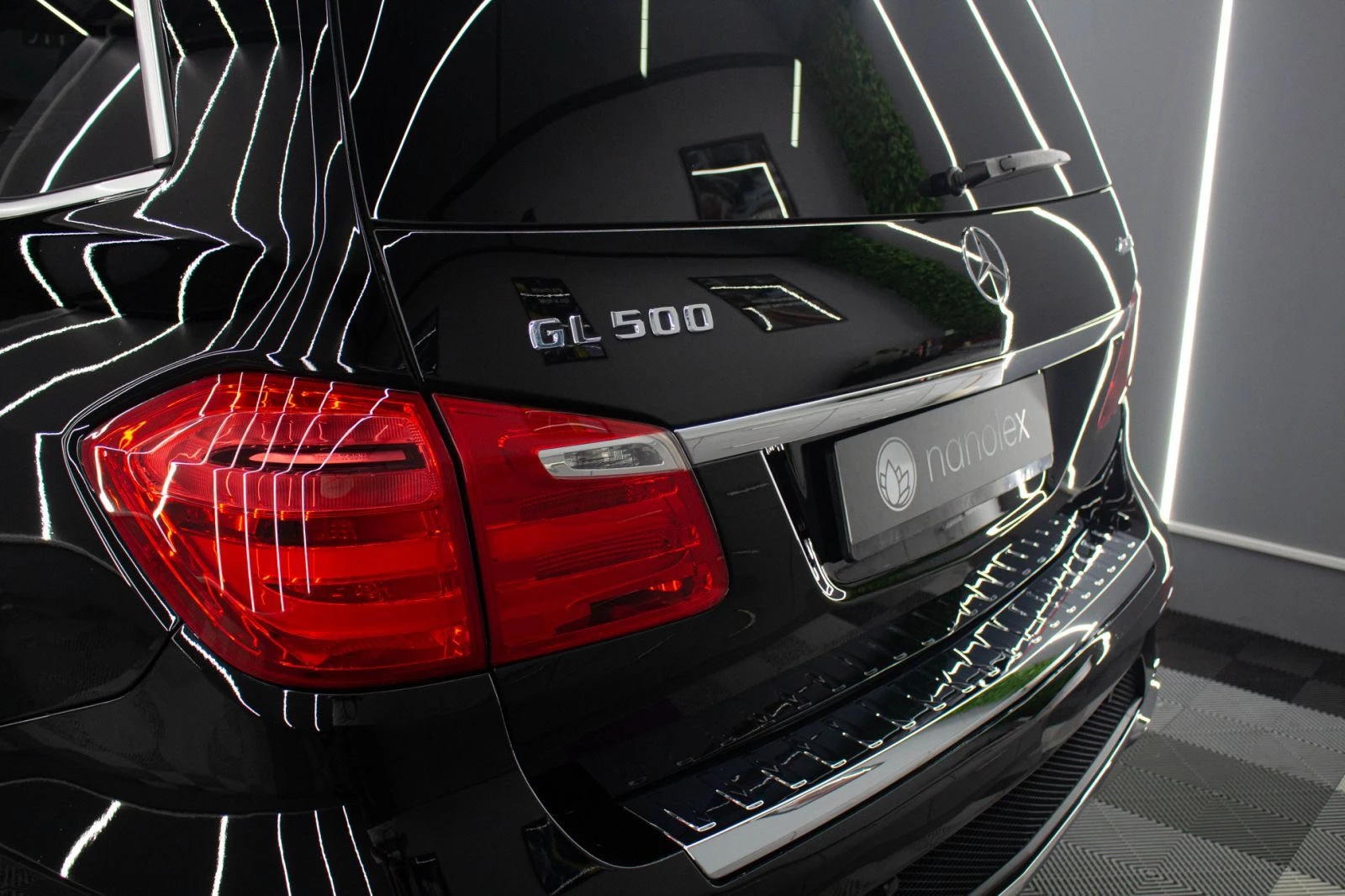 Mercedes-Benz GL 500 AMG, NIGHTVISION, PANORAMA, ОБДУХВАНЕ, МАСАЖ, SOFТ - изображение 5 | Auto.bg Mercedes-Benz GL 500 AMG, NIGHTVISION, PANORAMA, ОБДУХВАНЕ, МАСАЖ, SOFТ - изображение 5