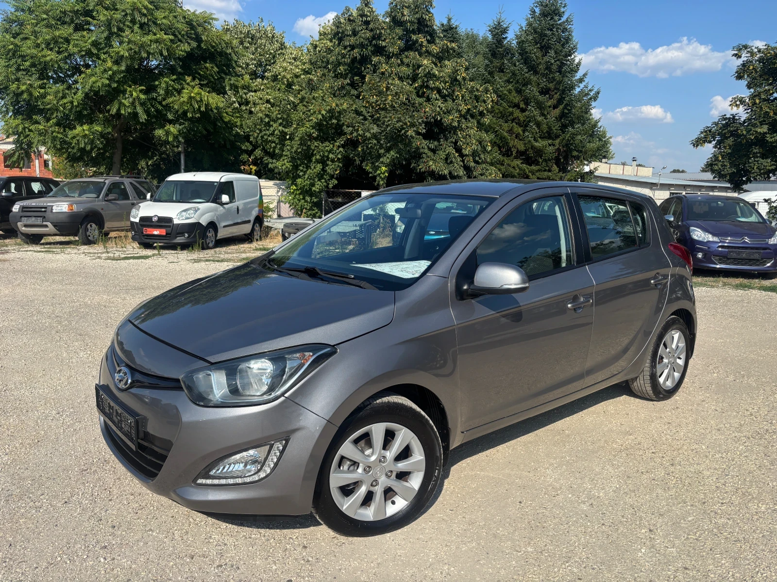 Hyundai I20 2014+ ФЕЙС+ 1.3+ ЛЕД+ 148хл+ С.ИСТОРИЯ-КАТО НОВА | Auto.bg — изображение 1 Hyundai I20 2014+ ФЕЙС+ 1.3+ ЛЕД+ 148хл+ С.ИСТОРИЯ-КАТО НОВА | Auto.bg — изображение 1