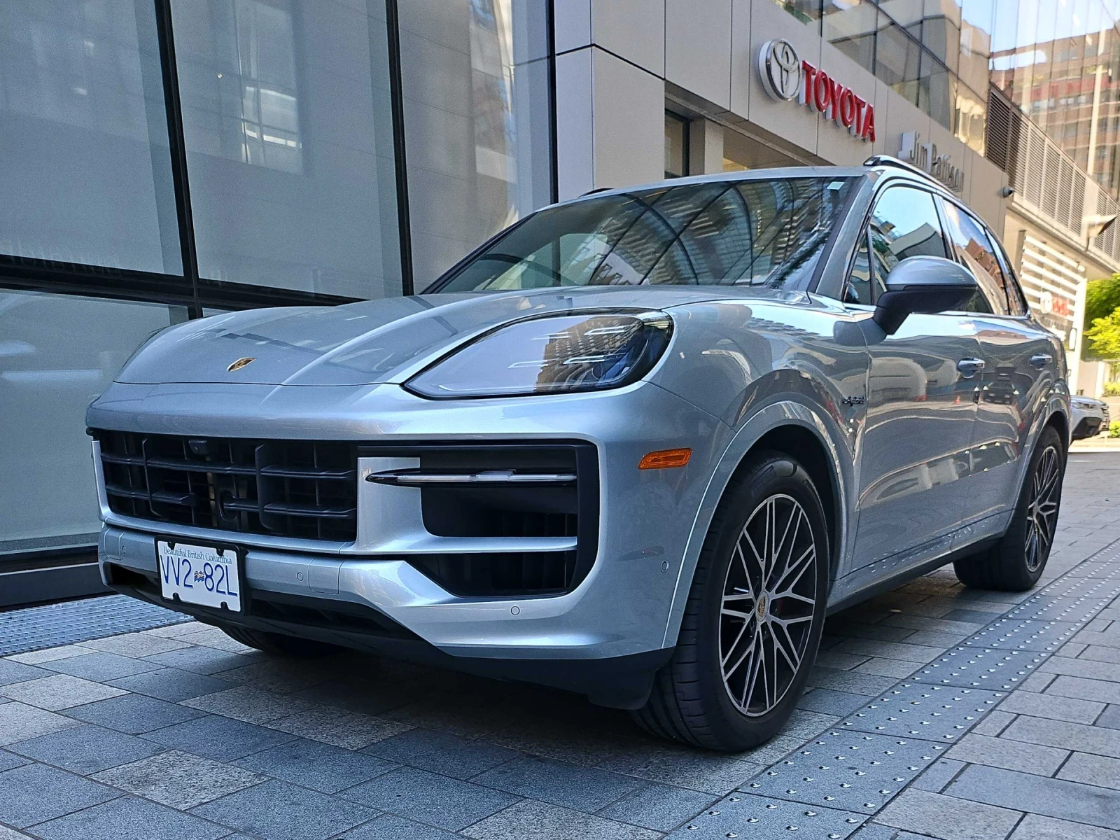 Porsche Cayenne S E-Hybrid / CARFAX | Auto.bg — изображение 1 Porsche Cayenne S E-Hybrid / CARFAX | Auto.bg — изображение 1