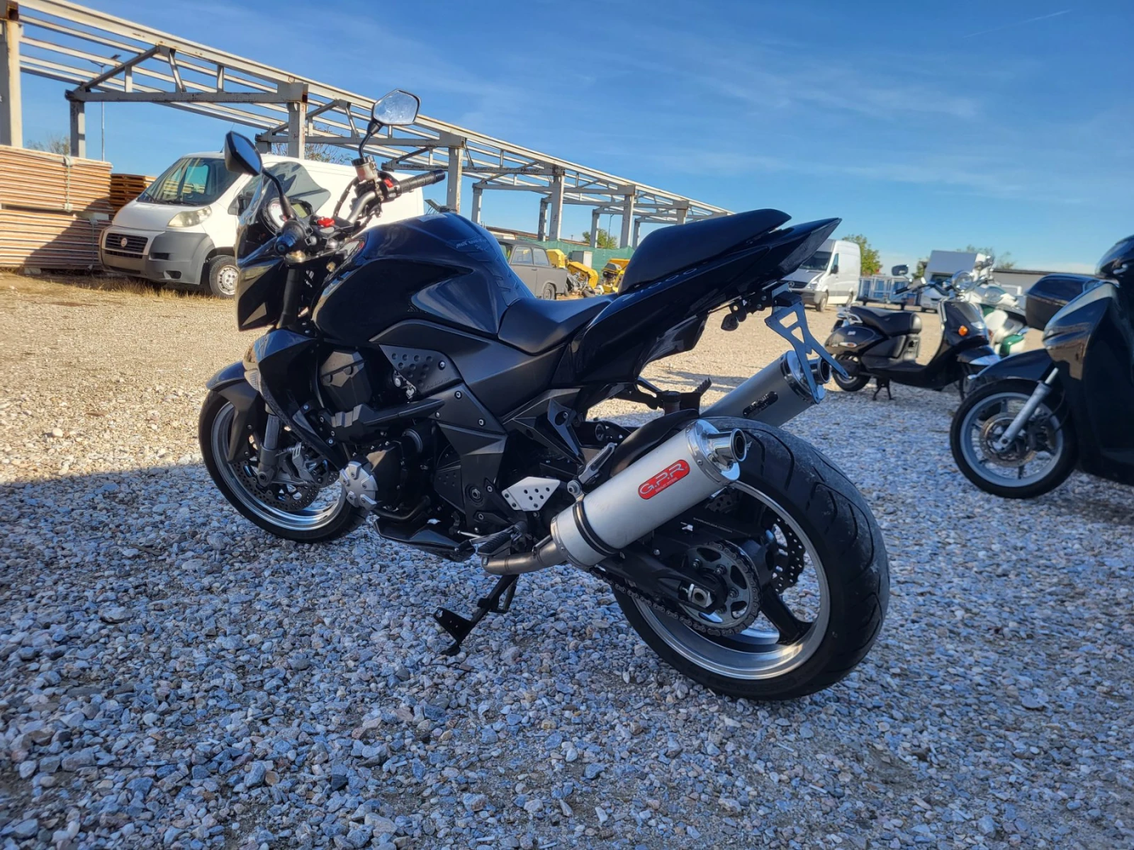 Kawasaki Z Лизинг Бартер - изображение 4 | Auto.bg Kawasaki Z Лизинг Бартер - изображение 4