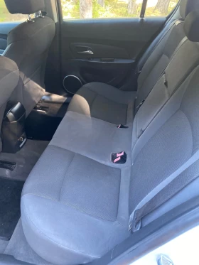 Chevrolet Cruze 1, 8 141 к.с. - 3920 € / 7666.85 лв. - 80191111 6 | Car24.bg Chevrolet Cruze 1, 8 141 к.с. - 3920 € / 7666.85 лв. - 80191111 6