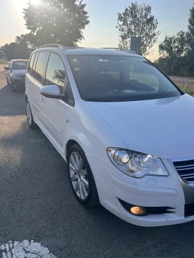 VW Touran 2.0 170коня R Line EDiTiON | Auto.bg — изображение 4 VW Touran 2.0 170коня R Line EDiTiON | Auto.bg — изображение 4