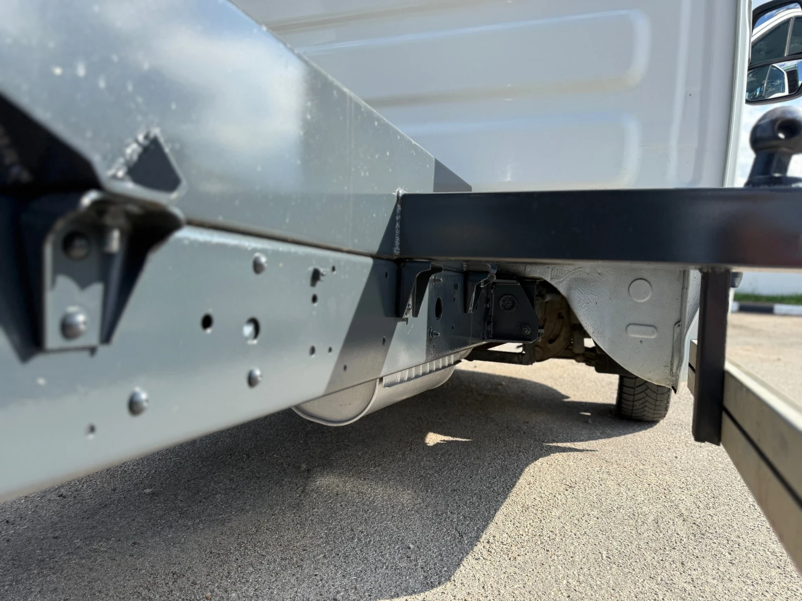 Iveco 35c15 ОБСЛУЖЕН! 3.0Мотор* 4.20м кош* Самосвал Тристранен - изображение 5 | Auto.bg Iveco 35c15 ОБСЛУЖЕН! 3.0Мотор* 4.20м кош* Самосвал Тристранен - изображение 5