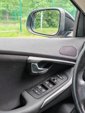Volvo V40 2.0D 120hp Automatic - 7750 € / 15157.68 лв. - 81332063 13 | Car24.bg Volvo V40 2.0D 120hp Automatic - 7750 € / 15157.68 лв. - 81332063 13