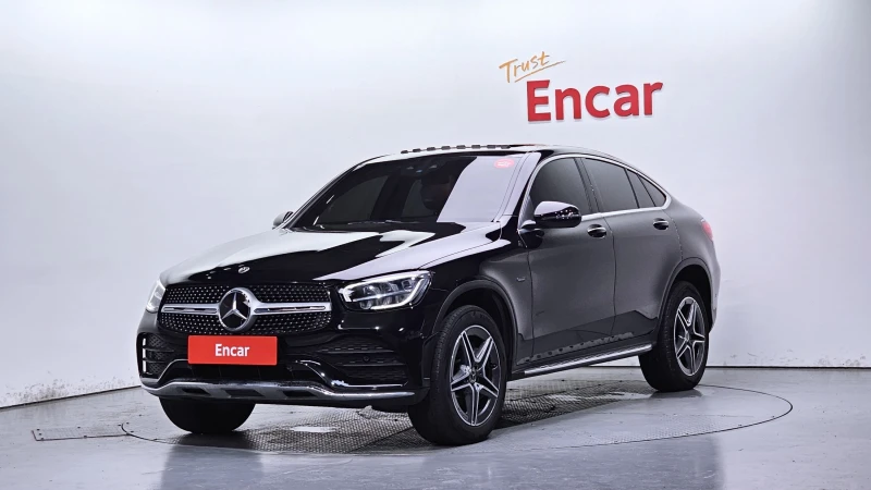 Mercedes-Benz GLC 300 e 4Matic Coupe | LED | DISTRONIC | ЦЕНА ДО БЪЛГАИЯ - 29100 € / 56914.65 лв. - 52144933 1 | Car24.bg Mercedes-Benz GLC 300 e 4Matic Coupe | LED | DISTRONIC | ЦЕНА ДО БЪЛГАИЯ - 29100 € / 56914.65 лв. - 52144933 1
