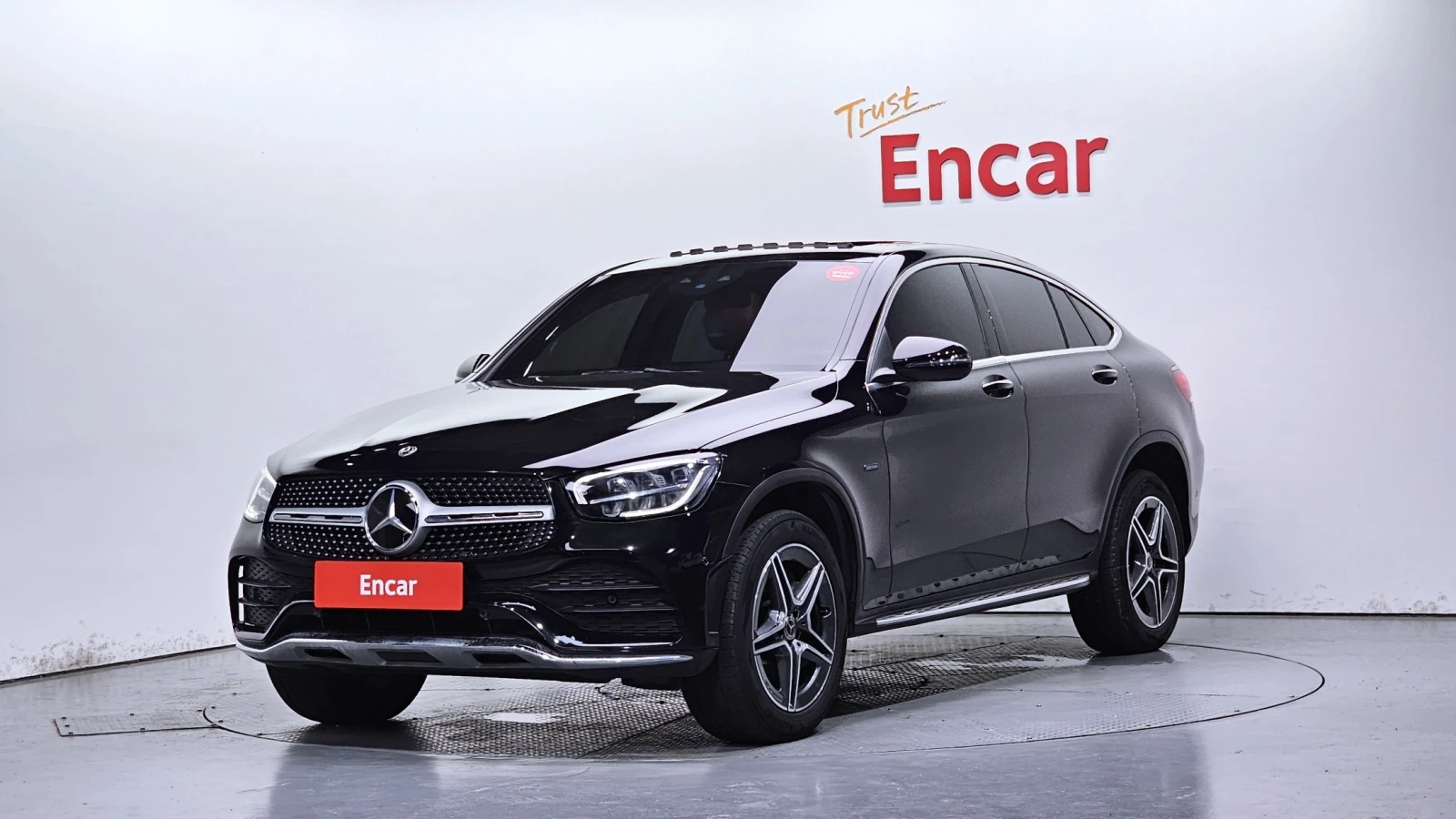 Mercedes-Benz GLC 300 e 4Matic Coupe | LED | DISTRONIC | ЦЕНА ДО БЪЛГАИЯ | Auto.bg — изображение 1 Mercedes-Benz GLC 300 e 4Matic Coupe | LED | DISTRONIC | ЦЕНА ДО БЪЛГАИЯ | Auto.bg — изображение 1