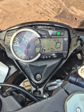 Suzuki Gsxr L0 | Auto.bg — изображение 8 Suzuki Gsxr L0 | Auto.bg — изображение 8