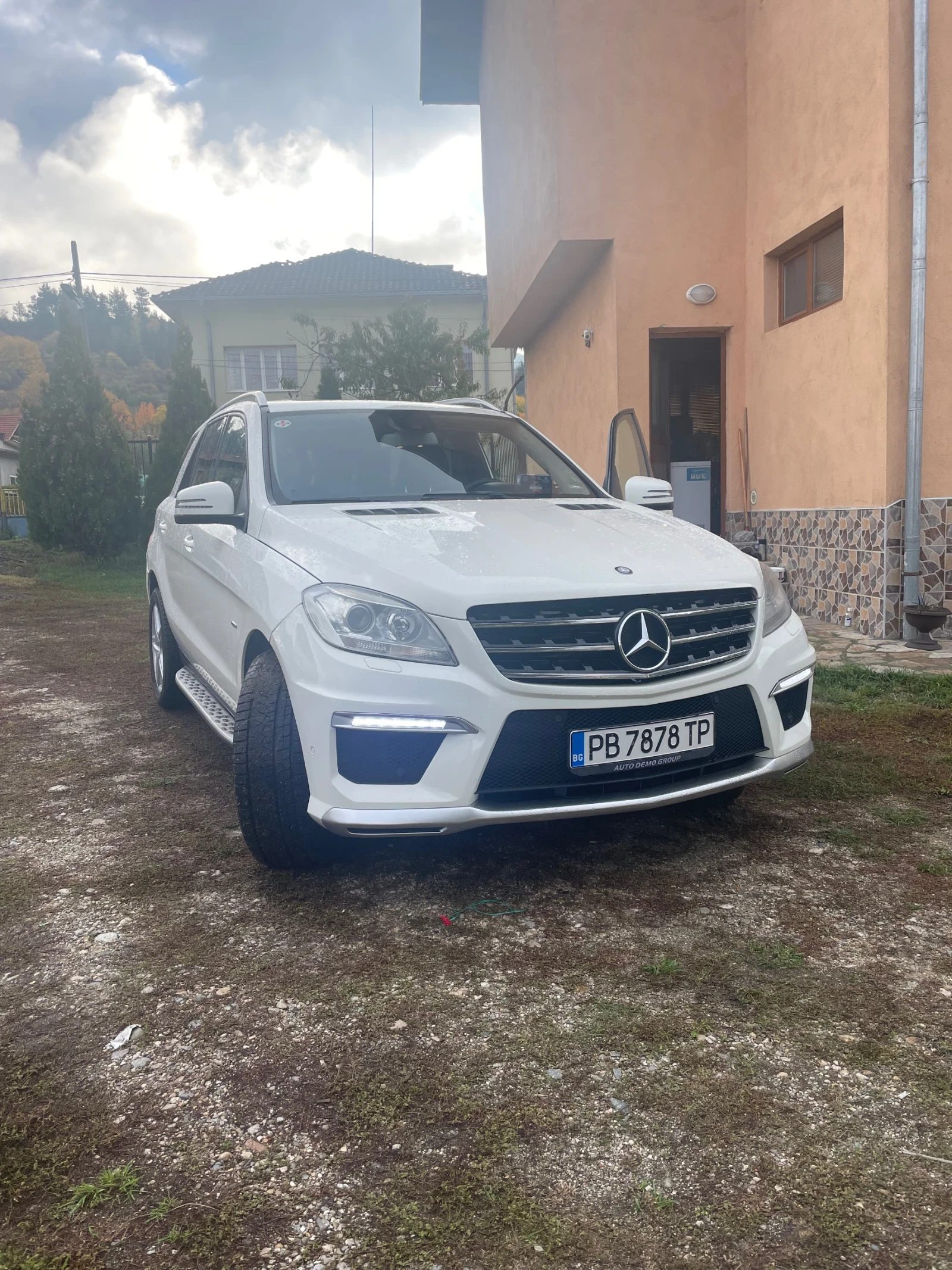 Mercedes-Benz ML 350 AMG BLUETEC - изображение 2 | Auto.bg Mercedes-Benz ML 350 AMG BLUETEC - изображение 2