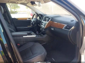 Mercedes-Benz GL 550 4MATIC* AMG* HARMAN* DISTRONIC* 360* ОБДУХВАНЕ - 12400 € / 24252.29 лв. - 33818774 11 | Car24.bg Mercedes-Benz GL 550 4MATIC* AMG* HARMAN* DISTRONIC* 360* ОБДУХВАНЕ - 12400 € / 24252.29 лв. - 33818774 11