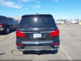 Mercedes-Benz GL 550 4MATIC* AMG* HARMAN* DISTRONIC* 360* ОБДУХВАНЕ - 12400 € / 24252.29 лв. - 33818774 5 | Car24.bg Mercedes-Benz GL 550 4MATIC* AMG* HARMAN* DISTRONIC* 360* ОБДУХВАНЕ - 12400 € / 24252.29 лв. - 33818774 5