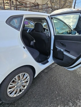 Kia Ceed - 6600 € / 12908.48 лв. - 88427648 10 | Car24.bg Kia Ceed - 6600 € / 12908.48 лв. - 88427648 10